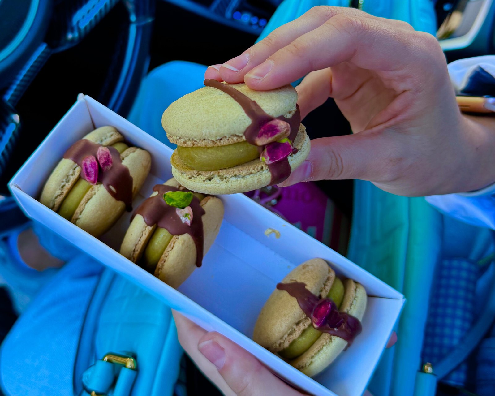 макаронс макаронс